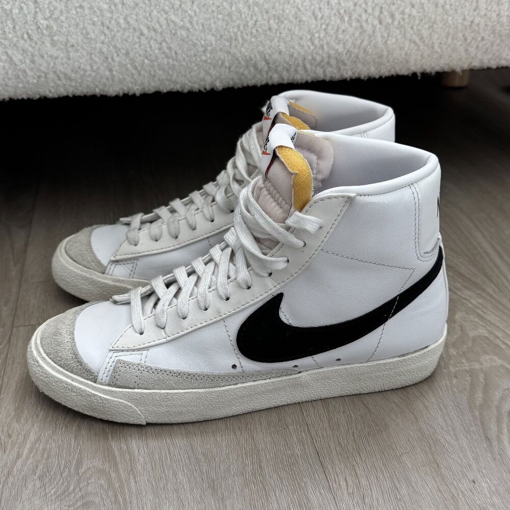 Nike Blazer Mid '77 - Black/white - Womens 7.5